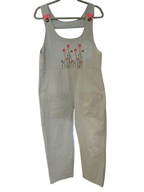 5/$15 Casual Green Embroidered Floral Cotton -Blend Jumpsuit size small